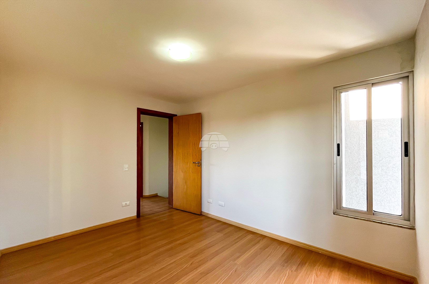 Casa para alugar em Abranches, Curitiba — Kondor Imóveis: Imobiliária em Curitiba | Uma imobiliária pra você