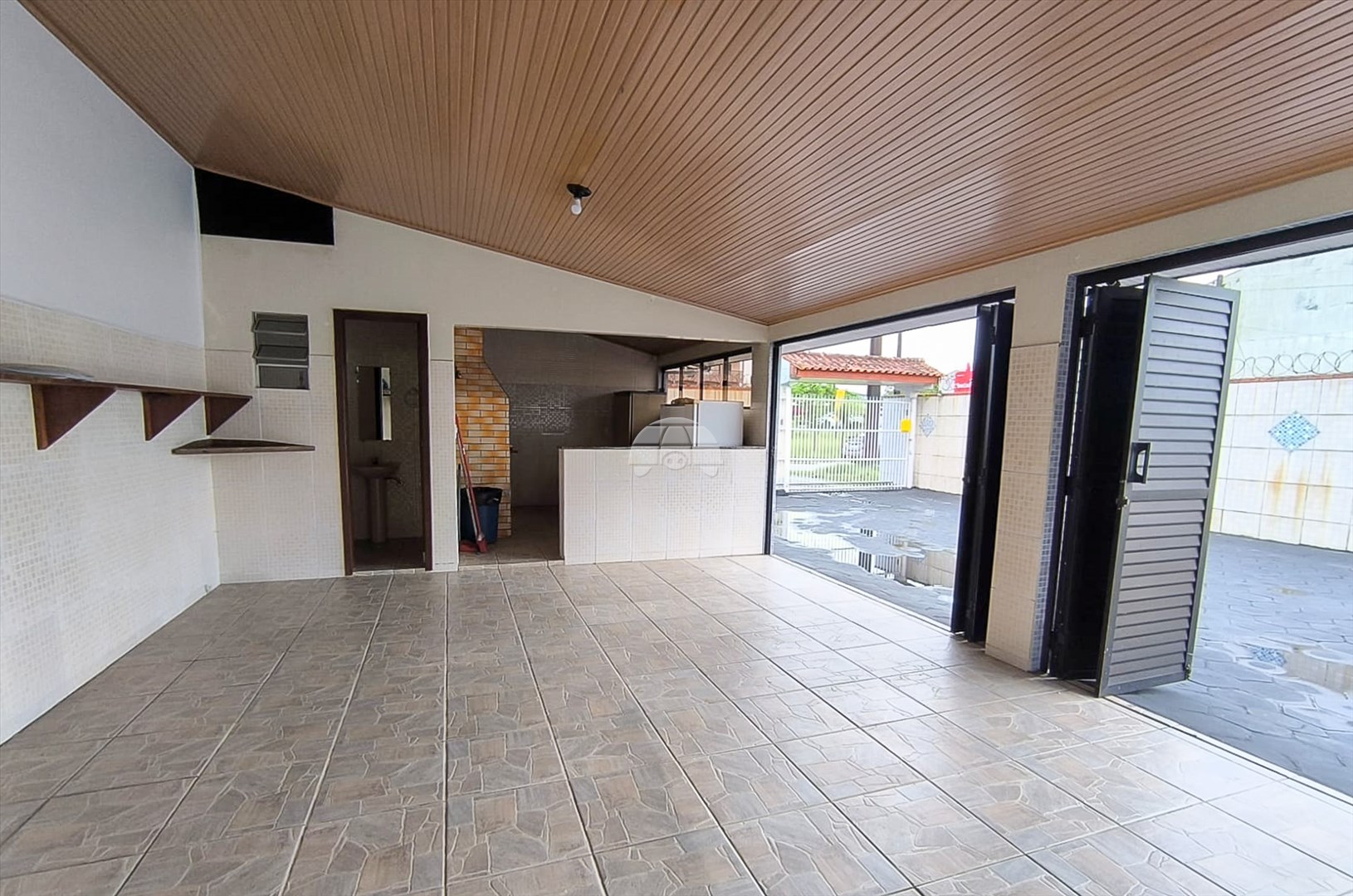 Casa à venda em Shangri-la, Pontal do Paraná — Portal Chave Fácil