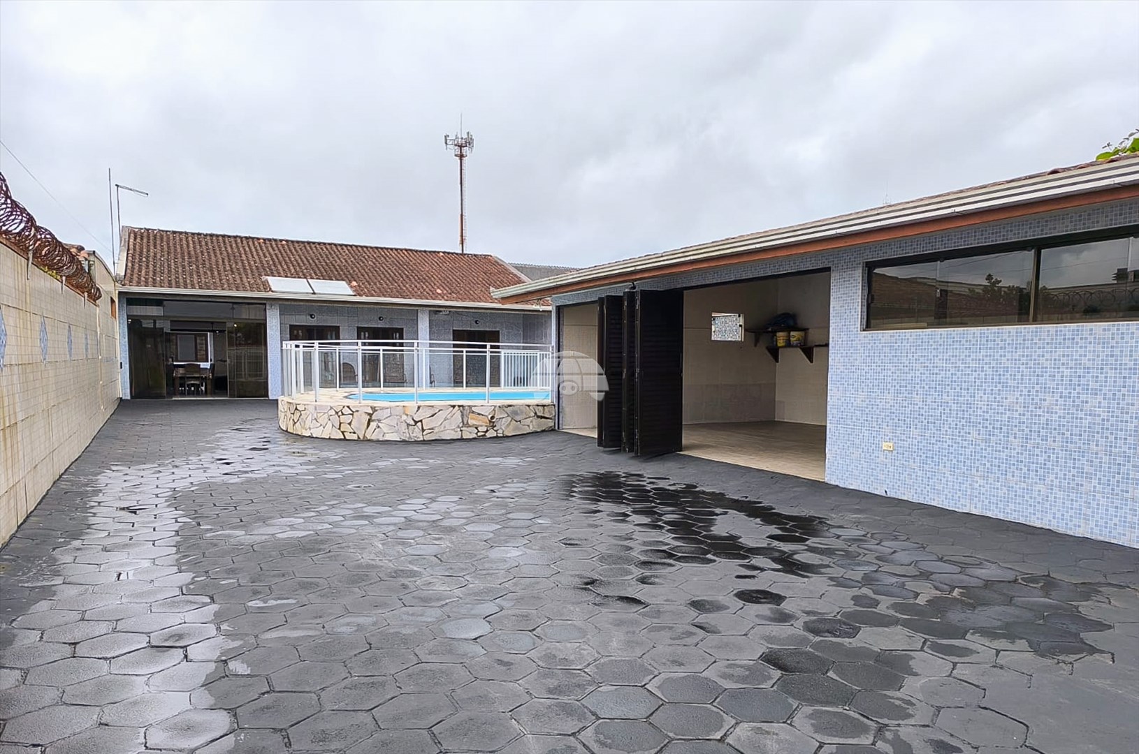 Casa à venda em Shangri-la, Pontal do Paraná — Portal Chave Fácil
