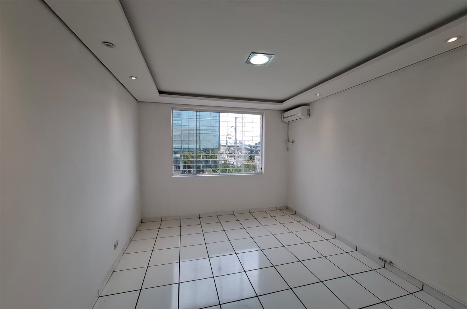 Sala/Conjunto Comercial para alugar em Centro, São José dos Pinhais — Portal Chave Fácil