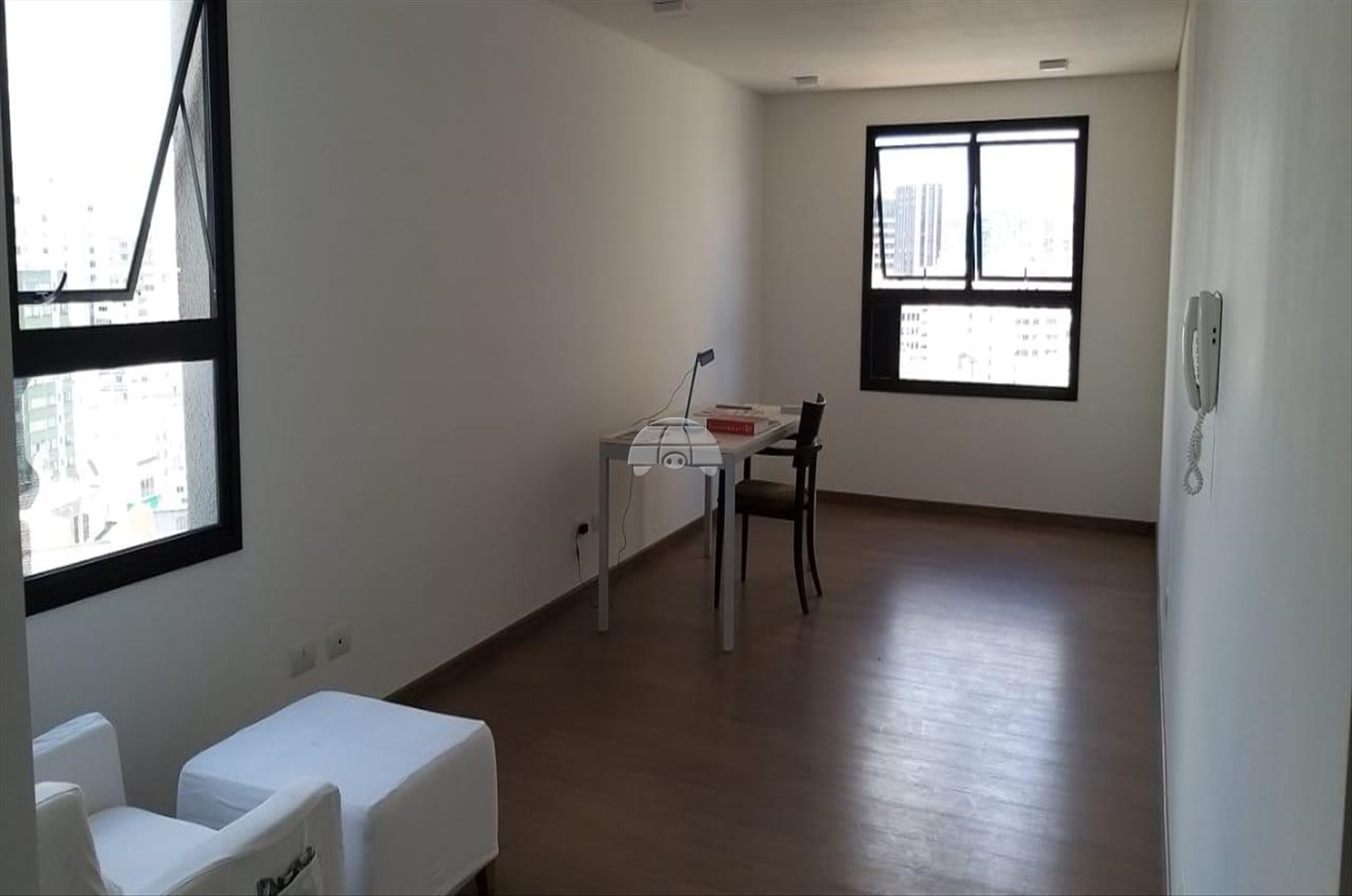Sala/Conjunto Comercial à venda em Centro, Curitiba — Portal Chave Fácil