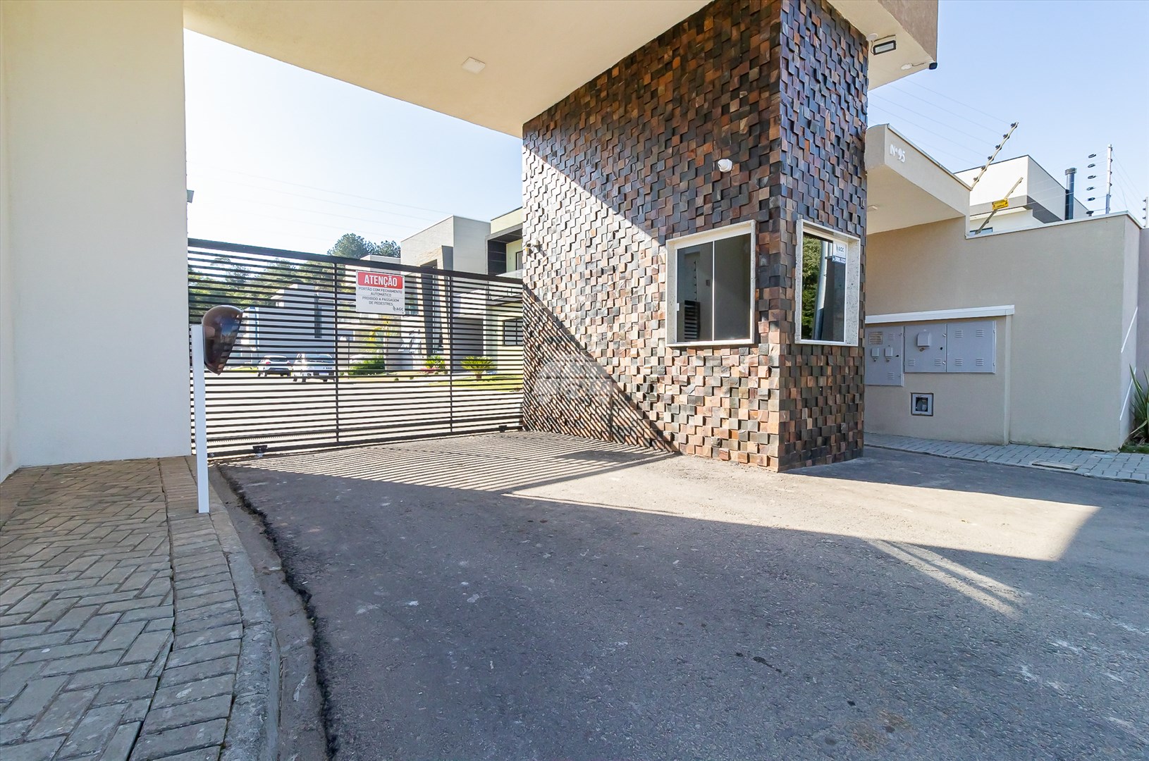 Terreno/Área à venda em Vila Guaraci, Colombo — Portal Chave Fácil