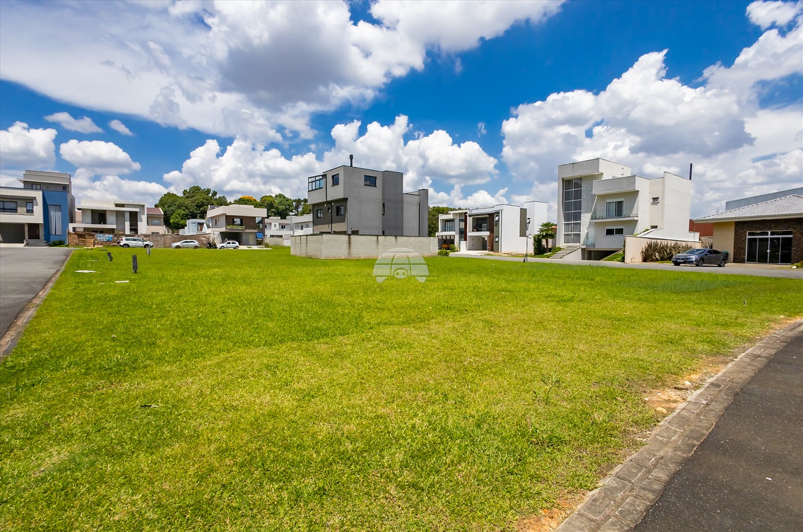 Terreno/Área à venda em Vila Guaraci, Colombo — Portal Chave Fácil