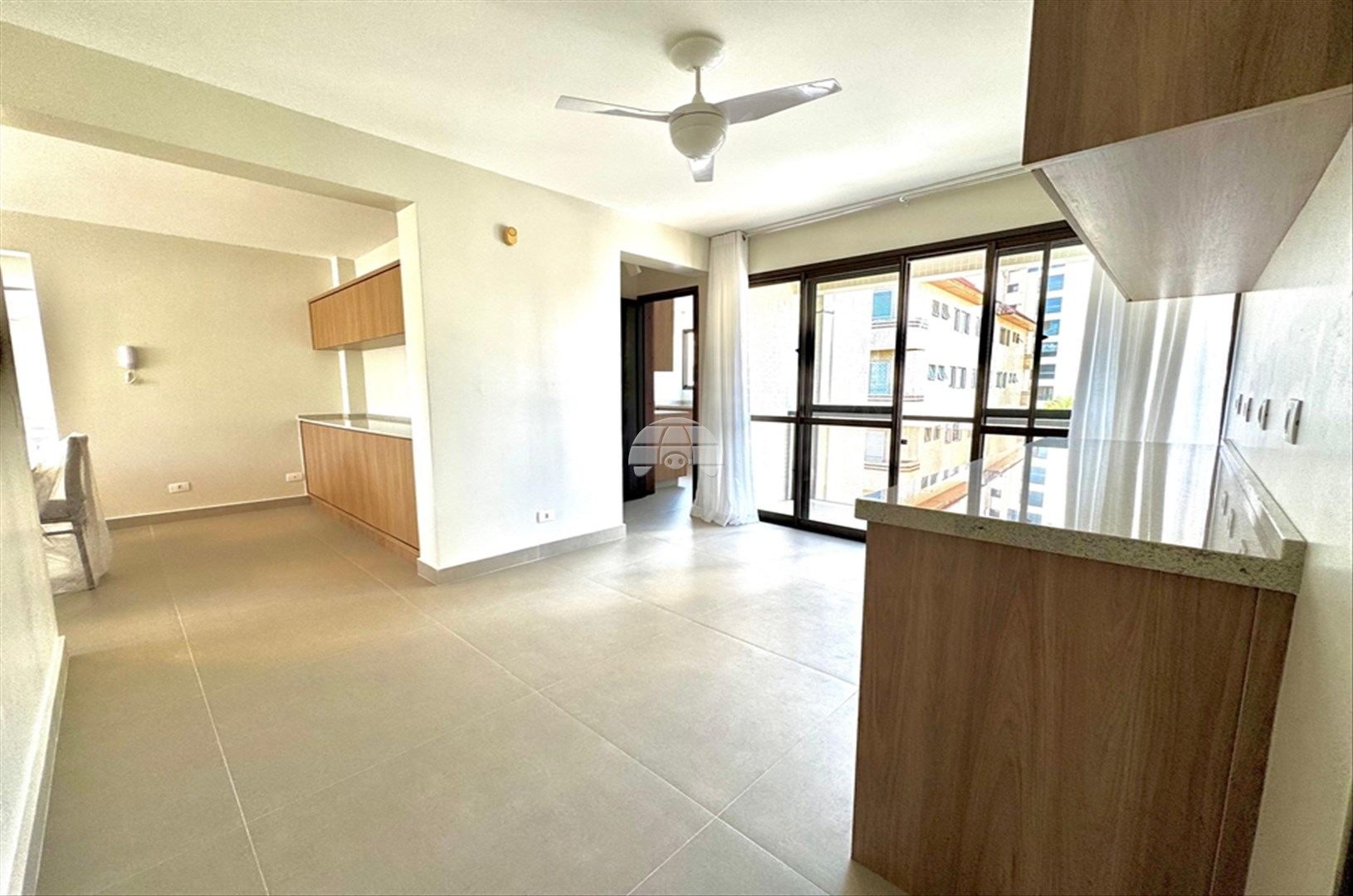 Apartamento à venda em Caioba, Matinhos — Portal Chave Fácil