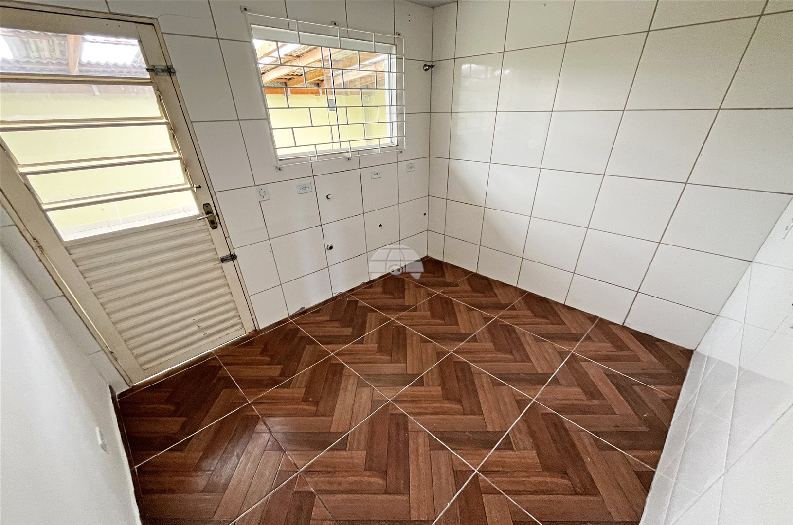 Casa para alugar em Santa Terezinha, Fazenda Rio Grande — Portal Chave Fácil