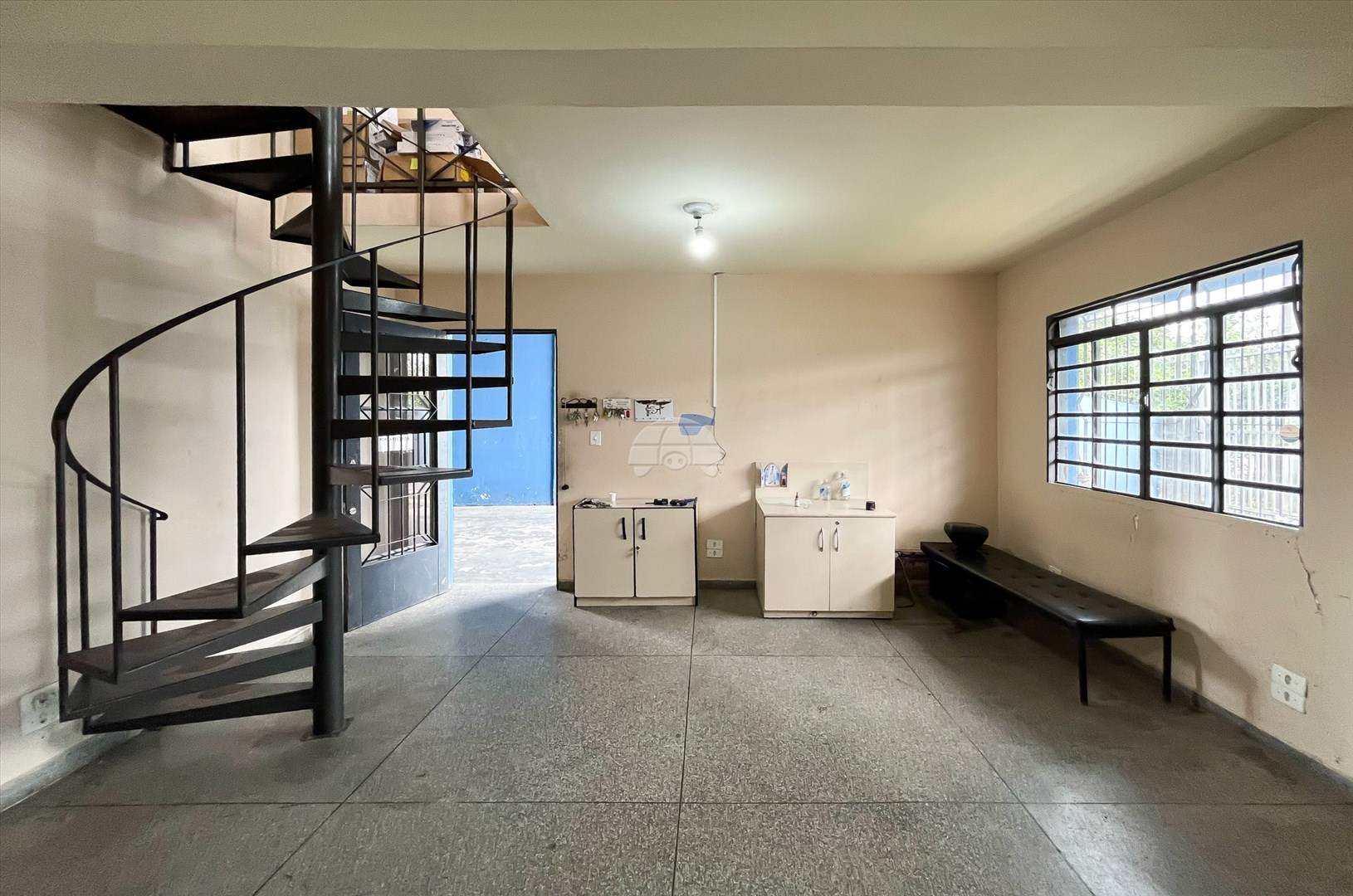 Barracão Comercial para Locação no Bairro Cajuru ref. 88356 (10 / 10)
