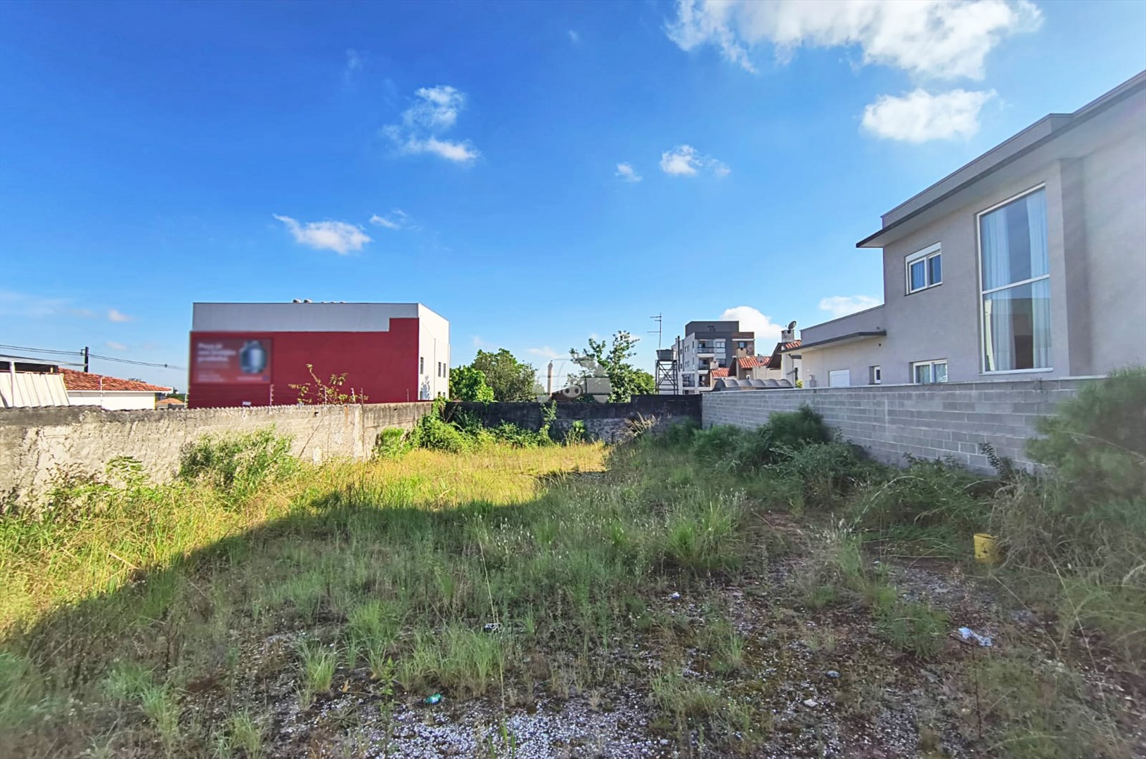 Terreno/Área para alugar em Pineville, Pinhais — Portal Chave Fácil