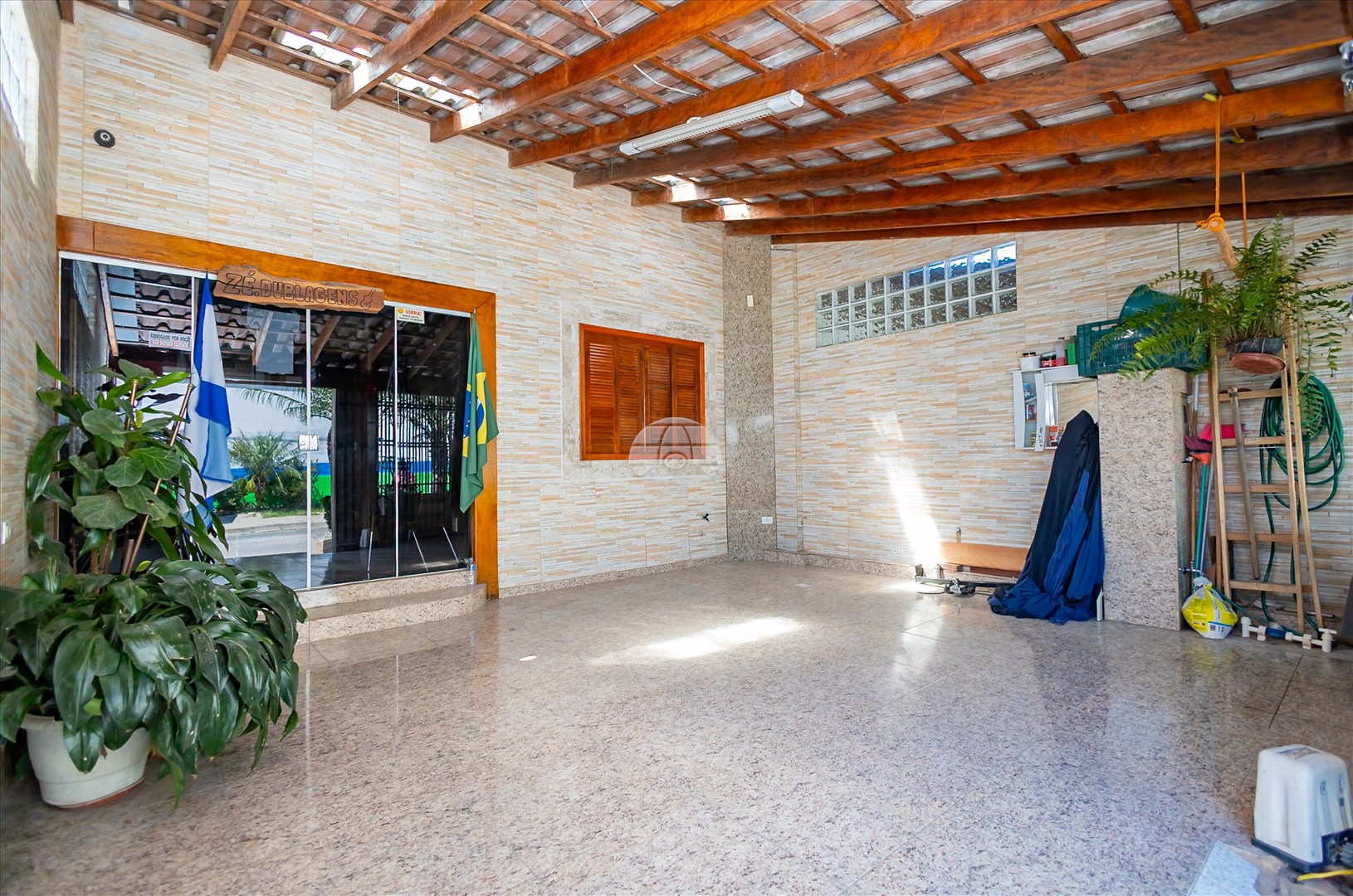 Casa à venda em Estados, Fazenda Rio Grande — Portal Chave Fácil