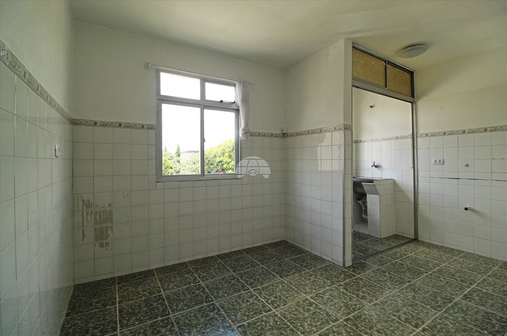 Apartamento para alugar em Capão Raso, Curitiba — Portal Chave Fácil