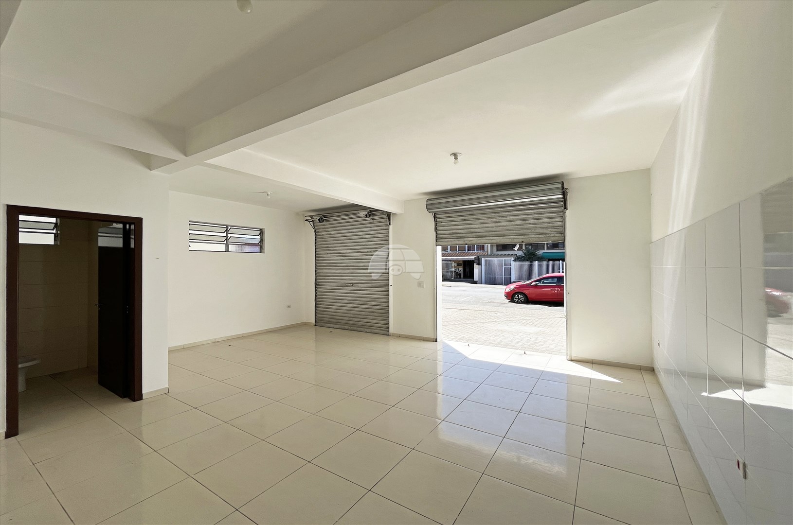 Loja Comercial para Locação no Bairro Xaxim ref. 107656 (4 / 10)