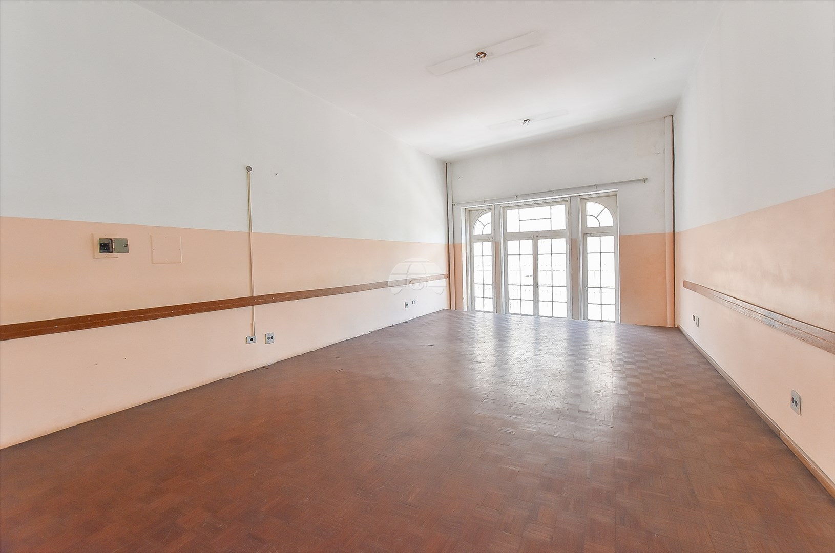 Prédio Comercial para Locação no Bairro Centro ref. 107698 (10 / 10)