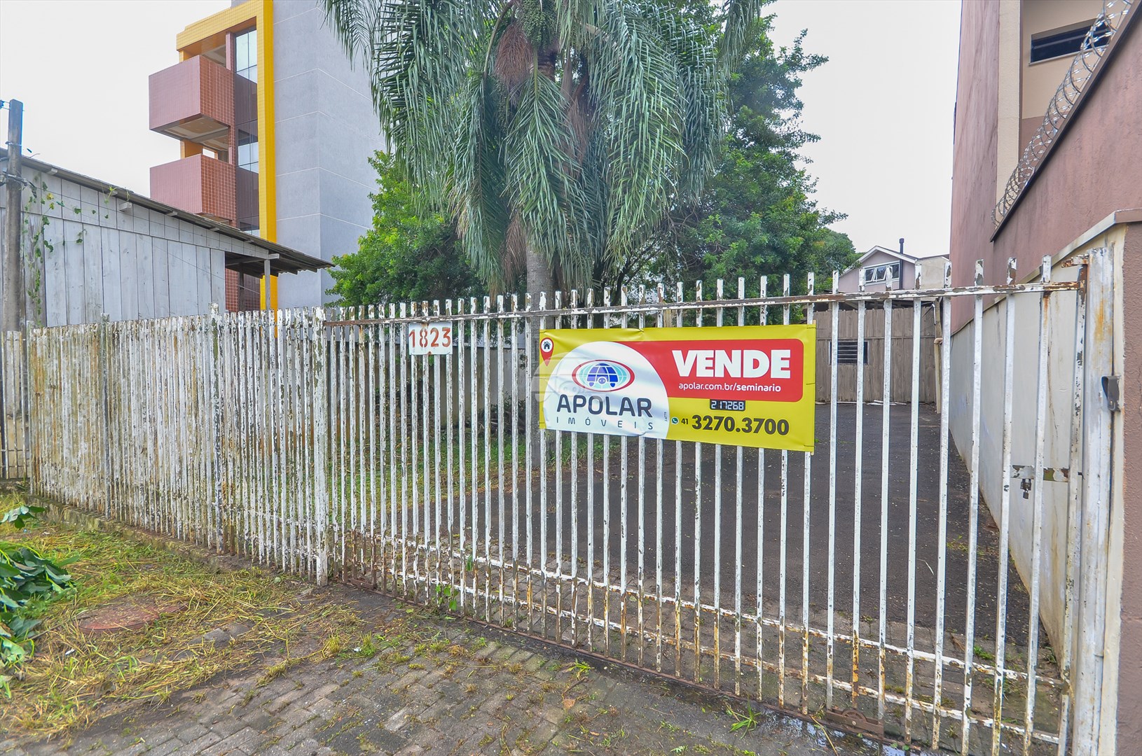 Terreno/Área à venda em Portão, Curitiba — Portal Chave Fácil