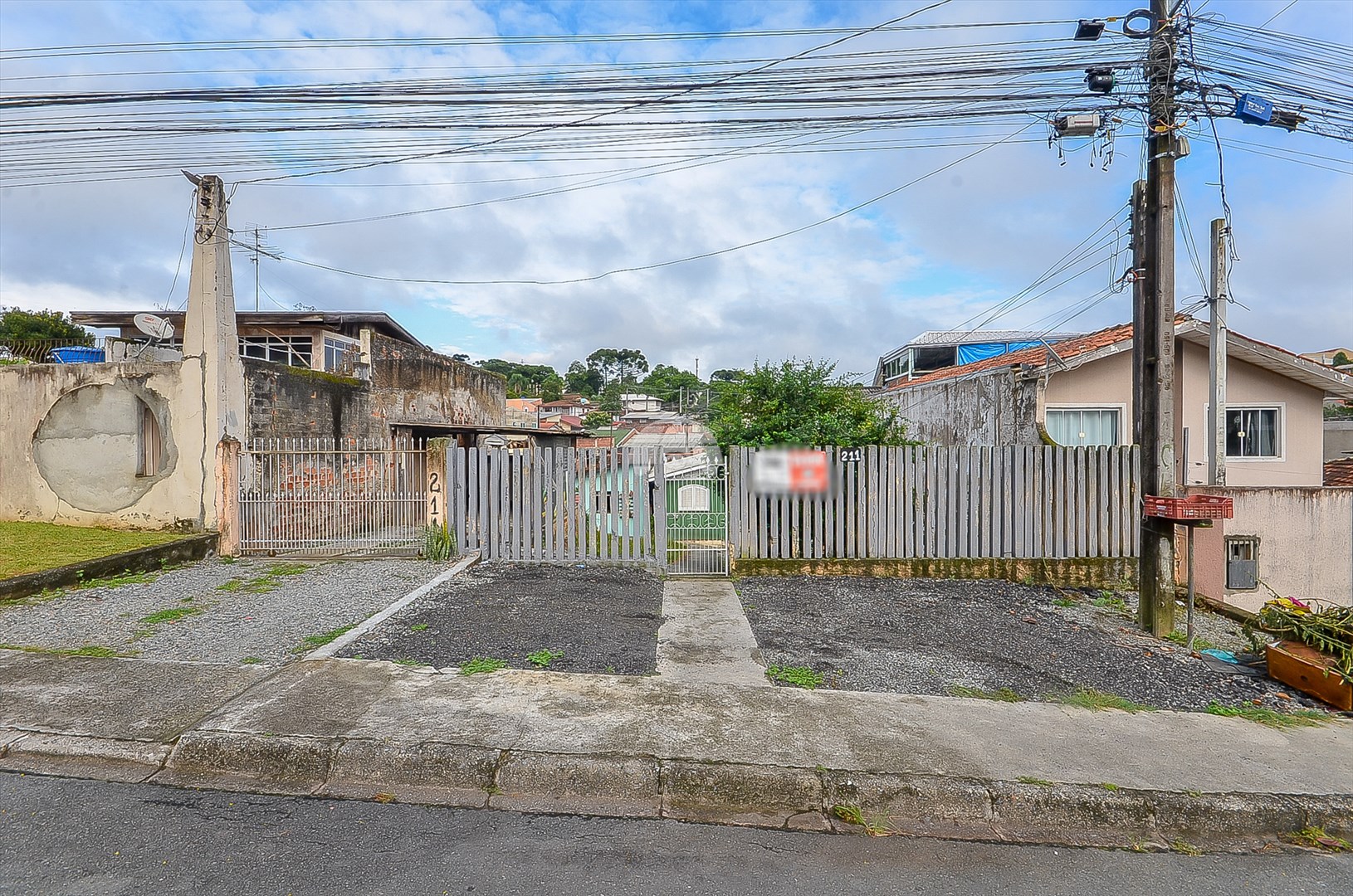Casa à venda em Santa Cândida, Curitiba — Portal Chave Fácil