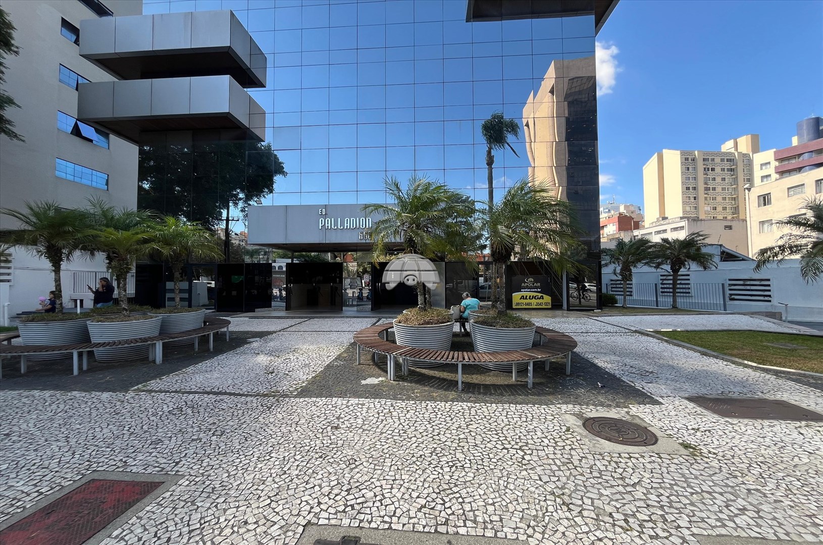 Sala/Conjunto Comercial para alugar em Centro Cívico, Curitiba — Portal Chave Fácil