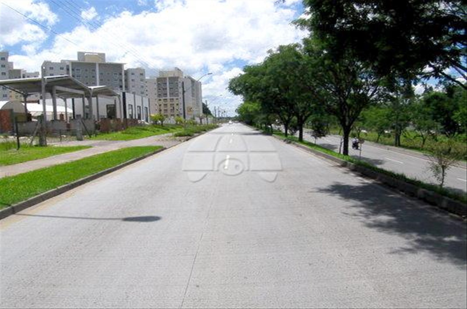 Barracão/Galpão para alugar em Bacacheri, Curitiba — Portal Chave Fácil