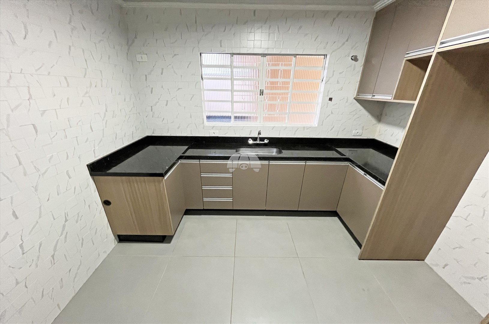 Casa para alugar em Atuba, Curitiba — Portal Chave Fácil