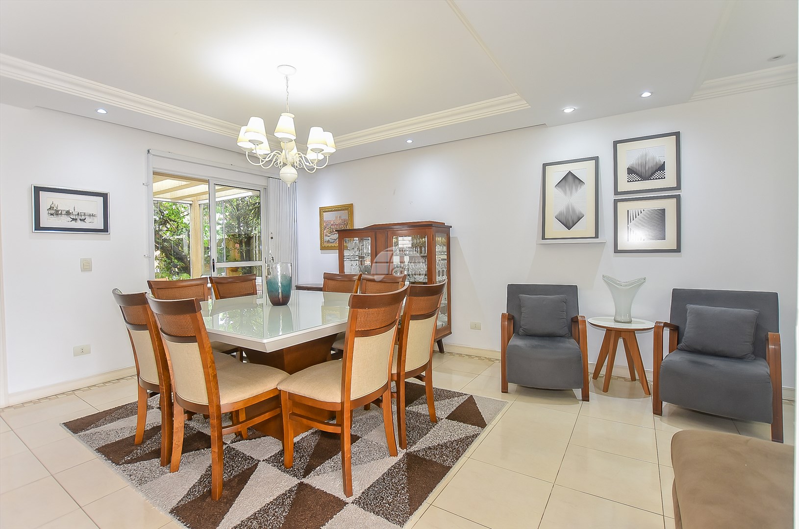 Casa à venda em Santa Felicidade, Curitiba — Portal Chave Fácil