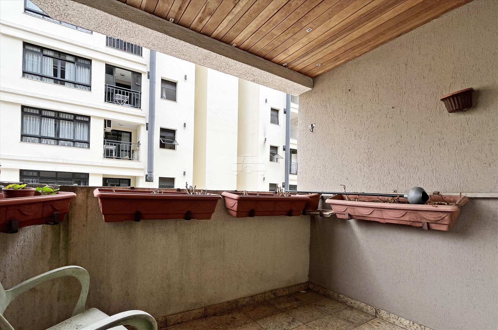 Apartamento para alugar em Vila Izabel, Curitiba — Portal Chave Fácil