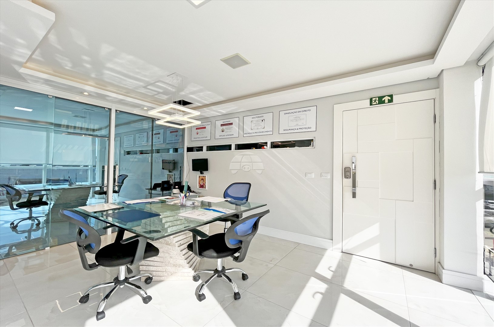 Sala/Conjunto Comercial para alugar em Fanny, Curitiba — Portal Chave Fácil