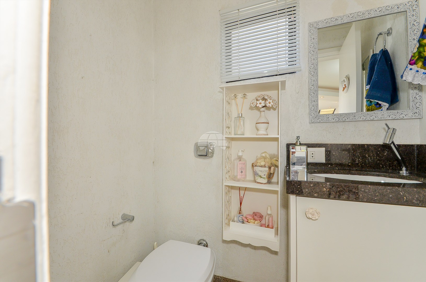 Apartamento para alugar em Bigorrilho, Curitiba — Imobiliária Razão