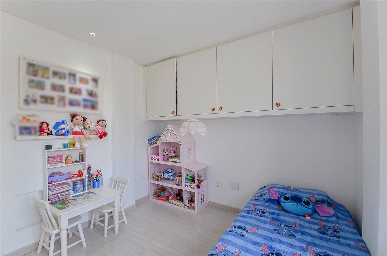 Apartamento para alugar em Bigorrilho, Curitiba — Imobiliária Razão