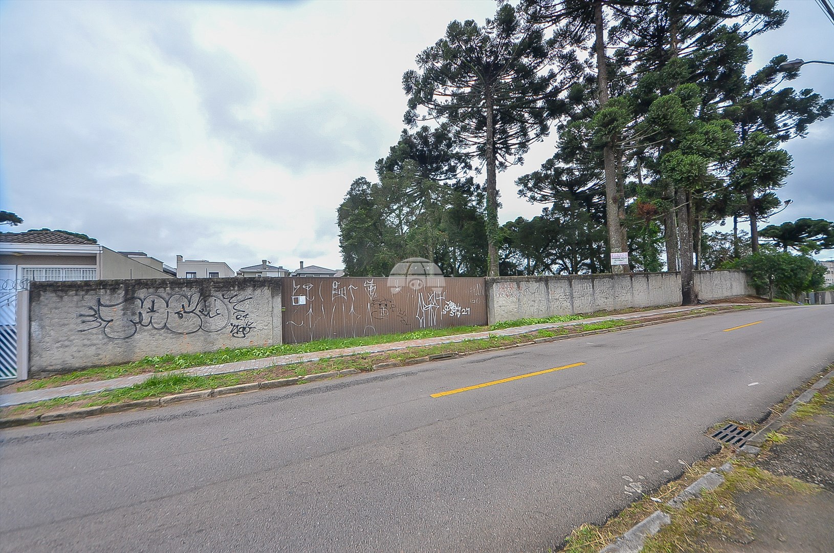 Terreno/Área à venda em Boqueirão, Curitiba — Portal Chave Fácil
