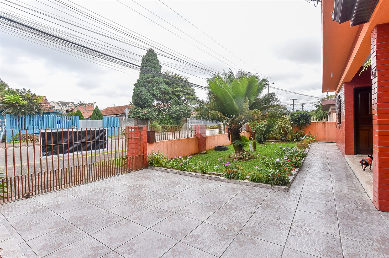 Casa à venda em Uberaba, Curitiba — Portal Chave Fácil