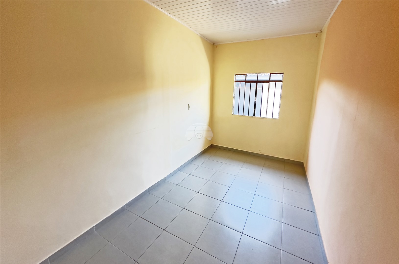 Casa para alugar em Barreirinha, Curitiba — Portal Chave Fácil