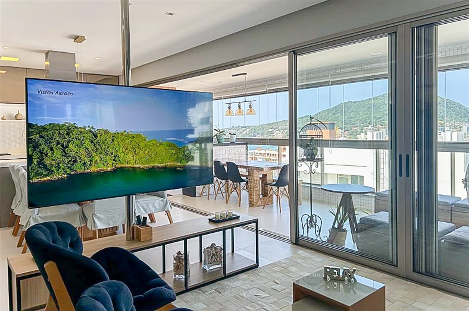 Apartamento à venda em Centro, Bombinhas — Portal Chave Fácil