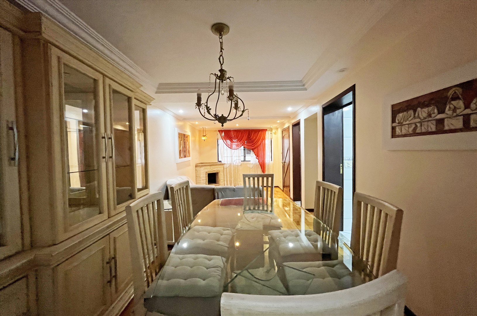 Casa para alugar em Bom Retiro, Curitiba — Portal Chave Fácil