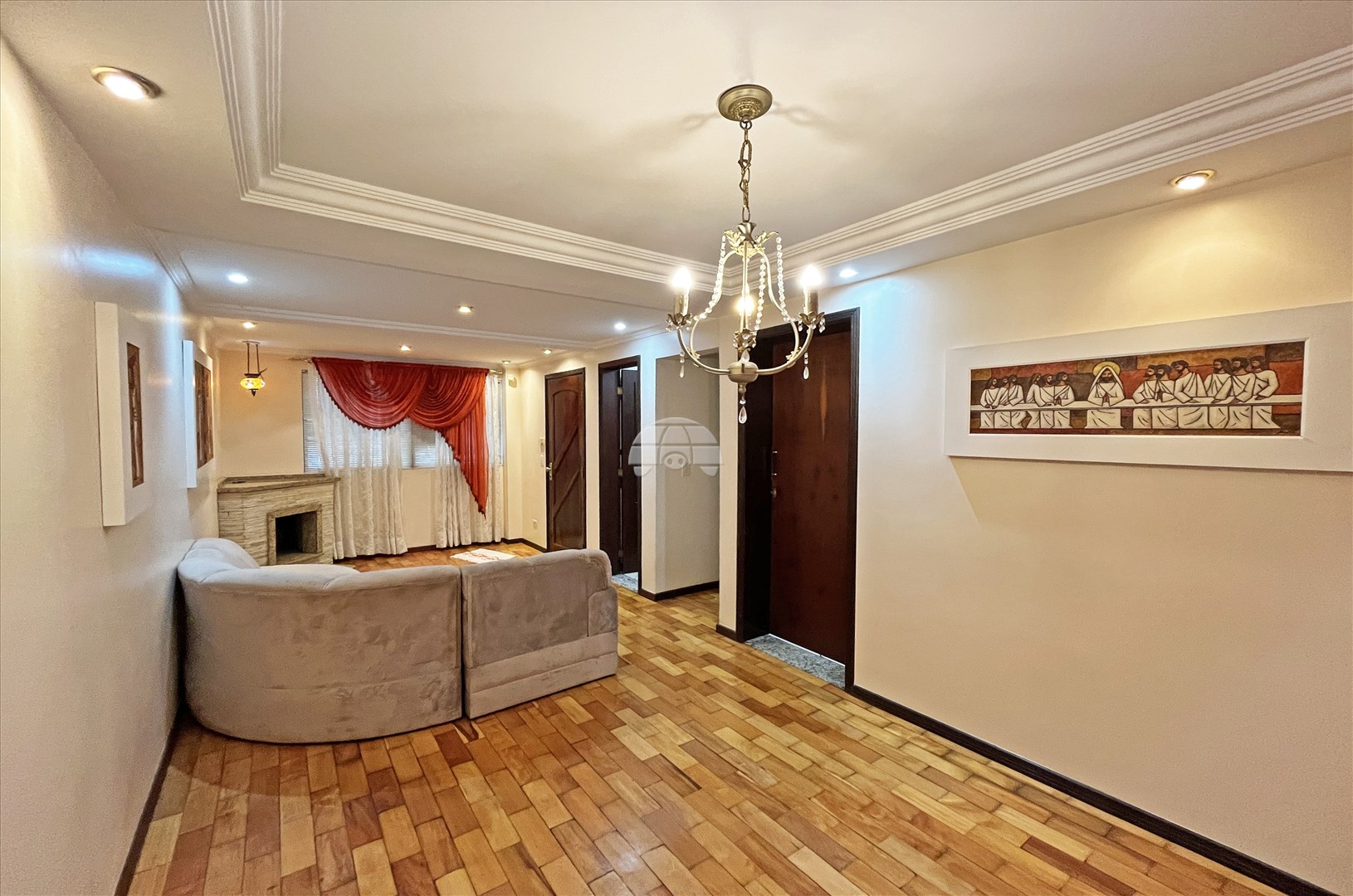 Casa para alugar em Bom Retiro, Curitiba — Portal Chave Fácil