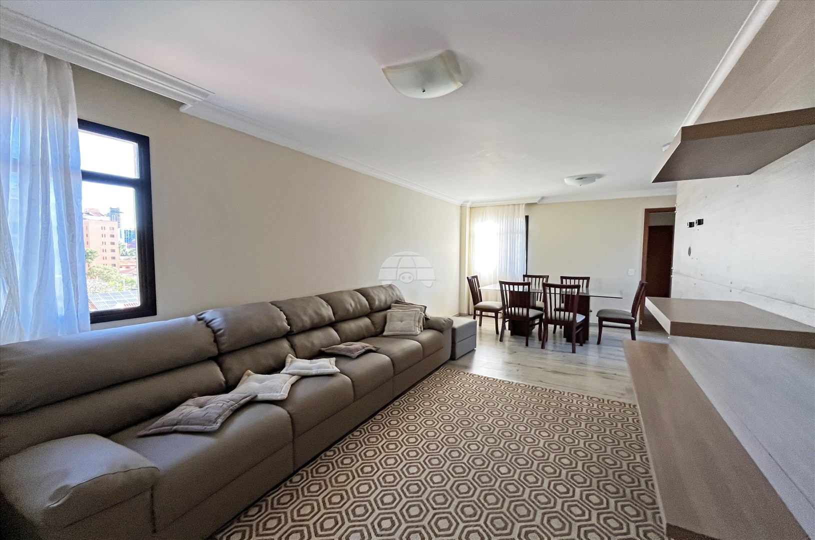 Apartamento para alugar em Água Verde, Curitiba — Portal Chave Fácil