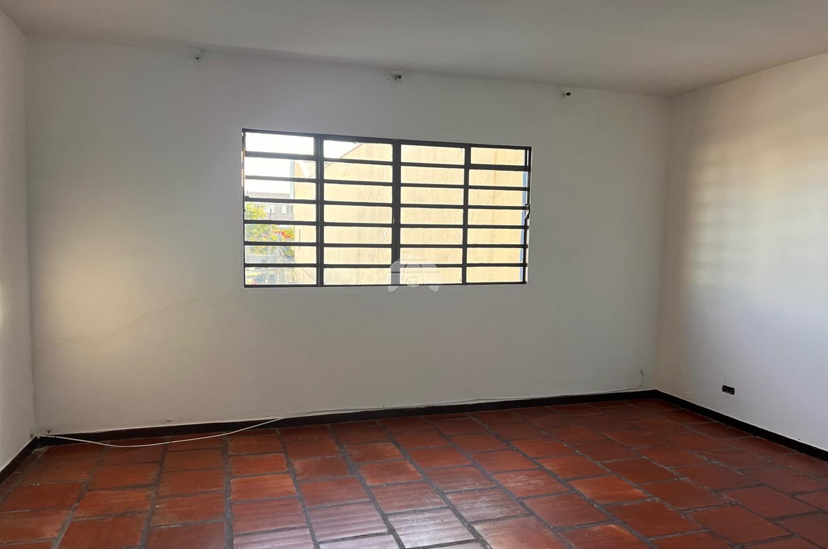 Loja Comercial para Locação no Bairro Boqueirão ref. 401994 (8 / 10)
