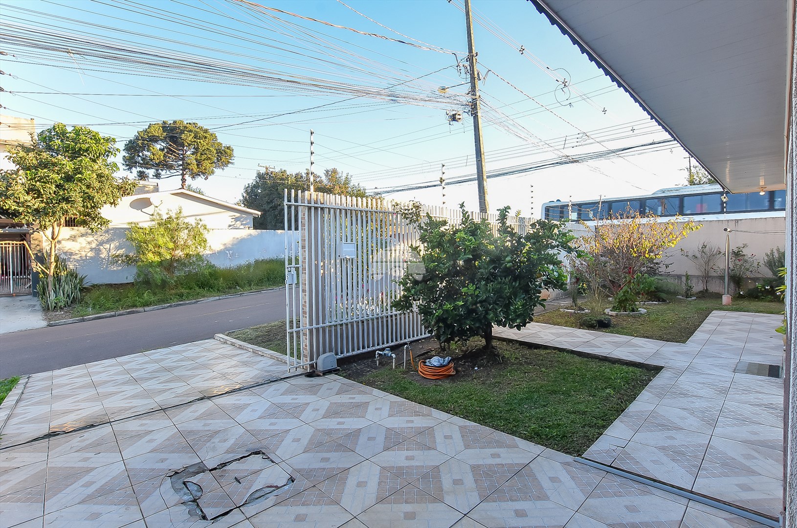 Casa à venda em Iguaçu, Fazenda Rio Grande — Portal Chave Fácil