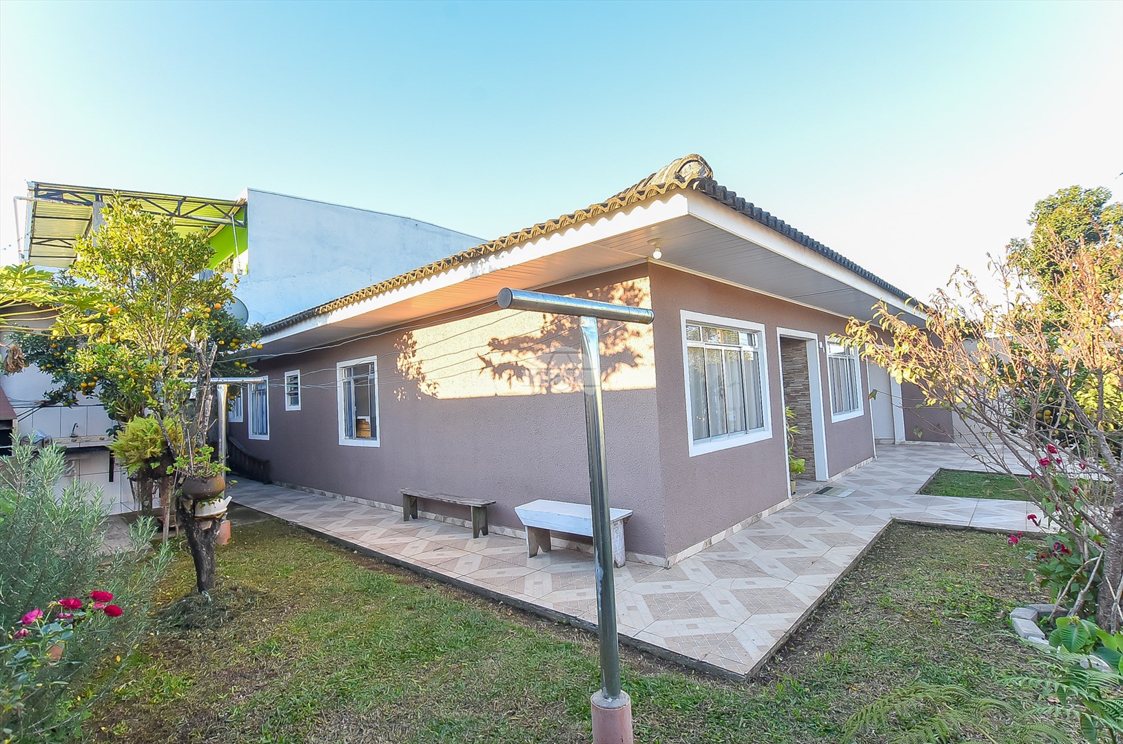 Casa à venda em Iguaçu, Fazenda Rio Grande — Portal Chave Fácil