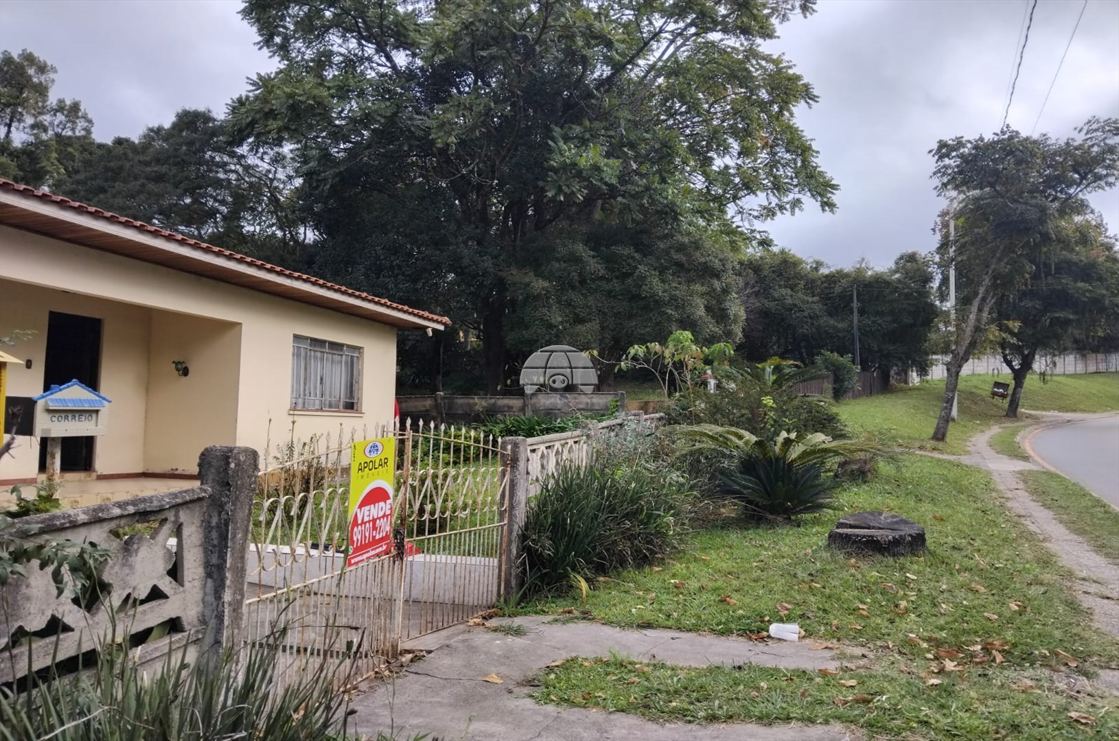 Casa à venda em Jardim Cláudia, Pinhais — Portal Chave Fácil