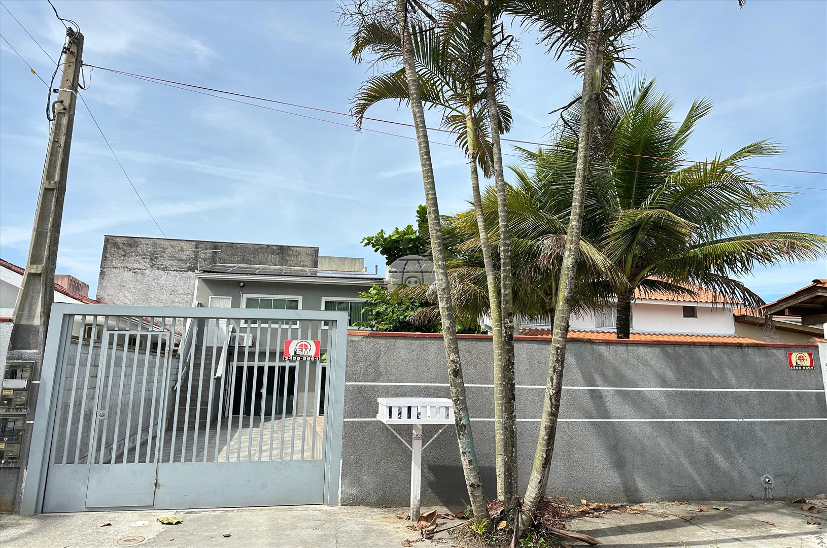 Sobrado à venda em Betaras, Matinhos — Portal Chave Fácil