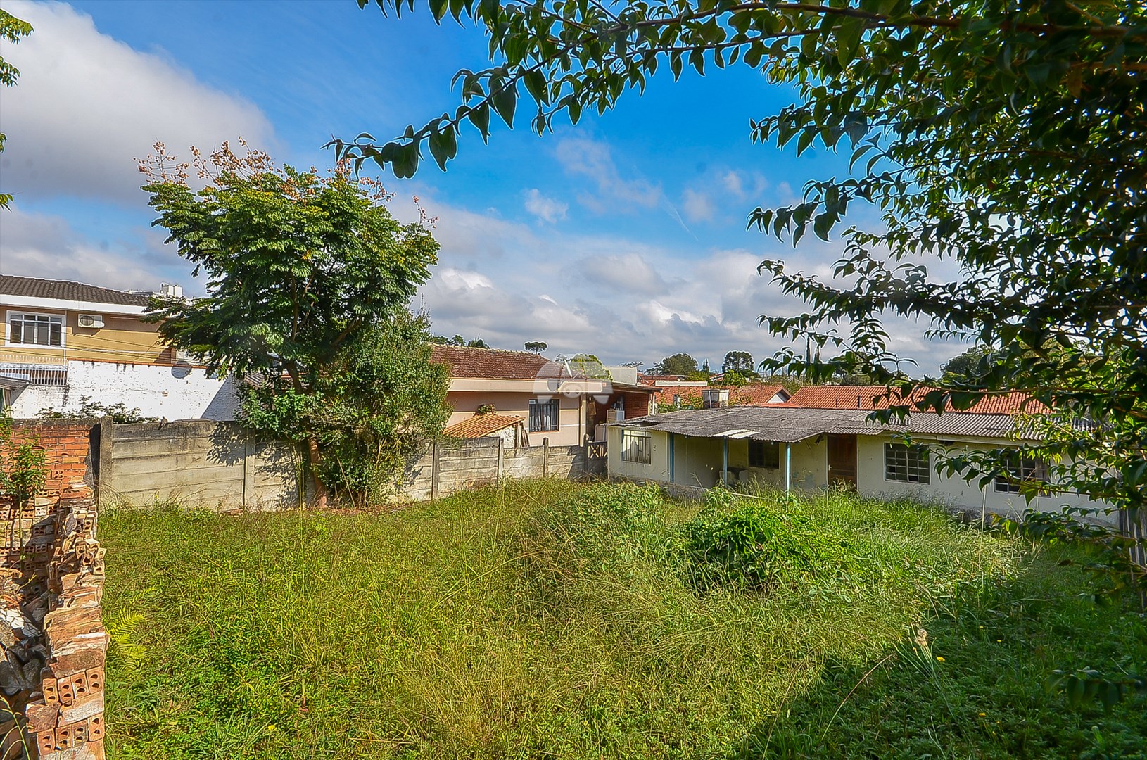 Terreno/Área à venda em Tingui, Curitiba — Portal Chave Fácil