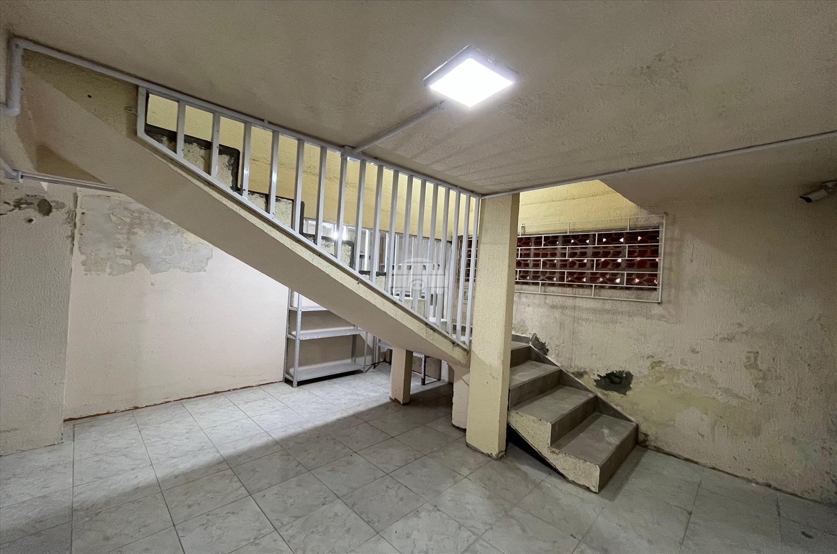 Casa Comercial/Residencial para Locação no Bairro Lindóia ref. 88461 (9 / 10)