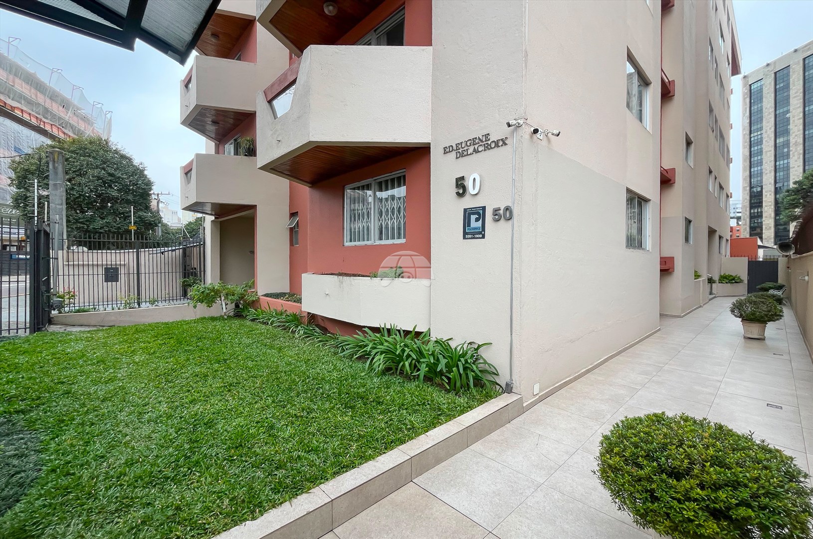 Apartamento para alugar em Centro Cívico, Curitiba — Portal Chave Fácil