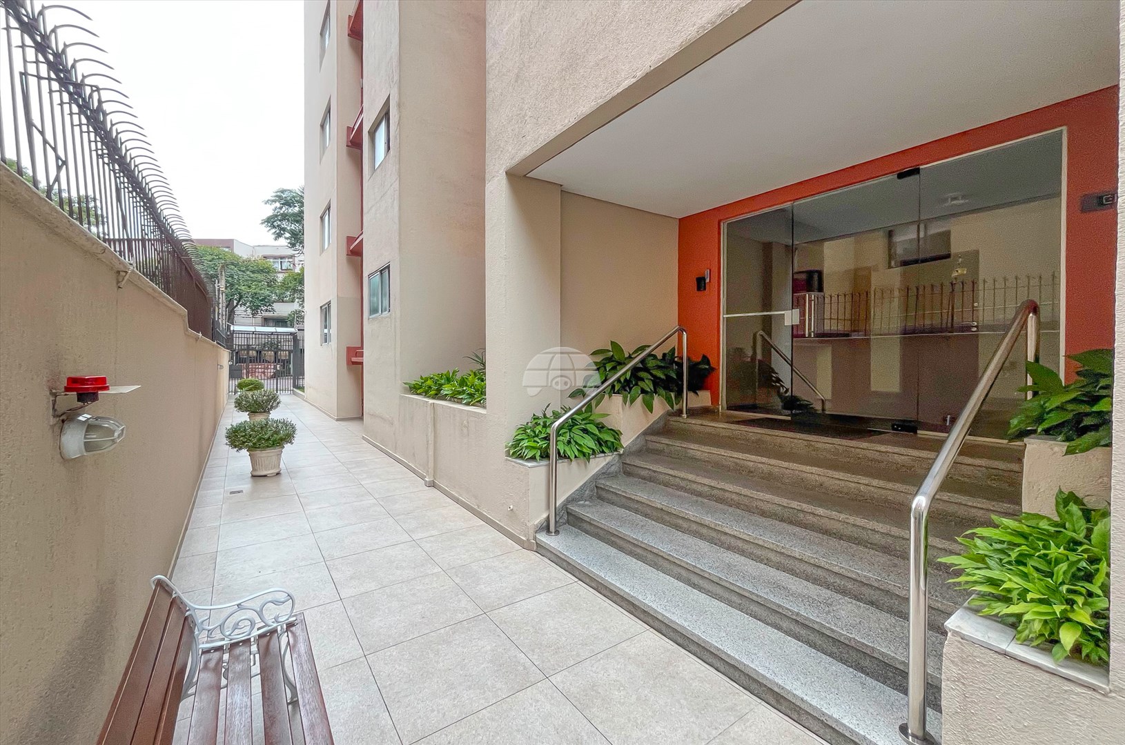 Apartamento para alugar em Centro Cívico, Curitiba — Portal Chave Fácil
