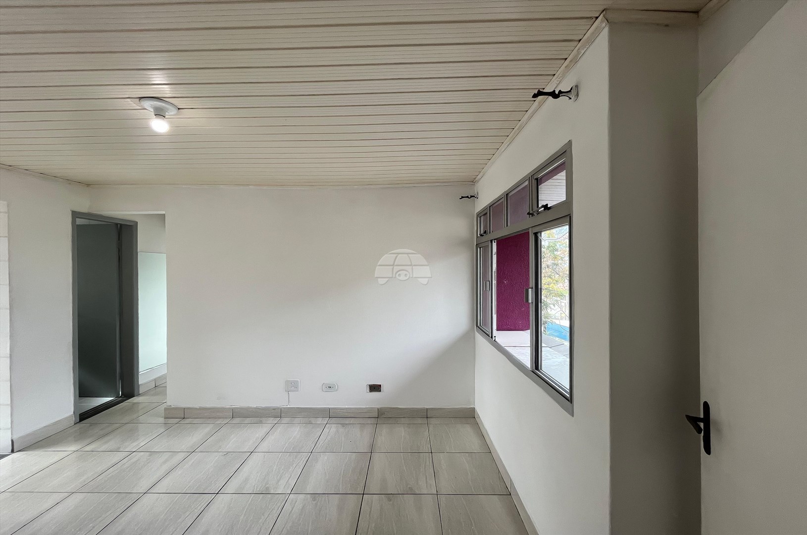 Apartamento para alugar em Cidade Industrial, Curitiba — Outrasul Imobiliária
