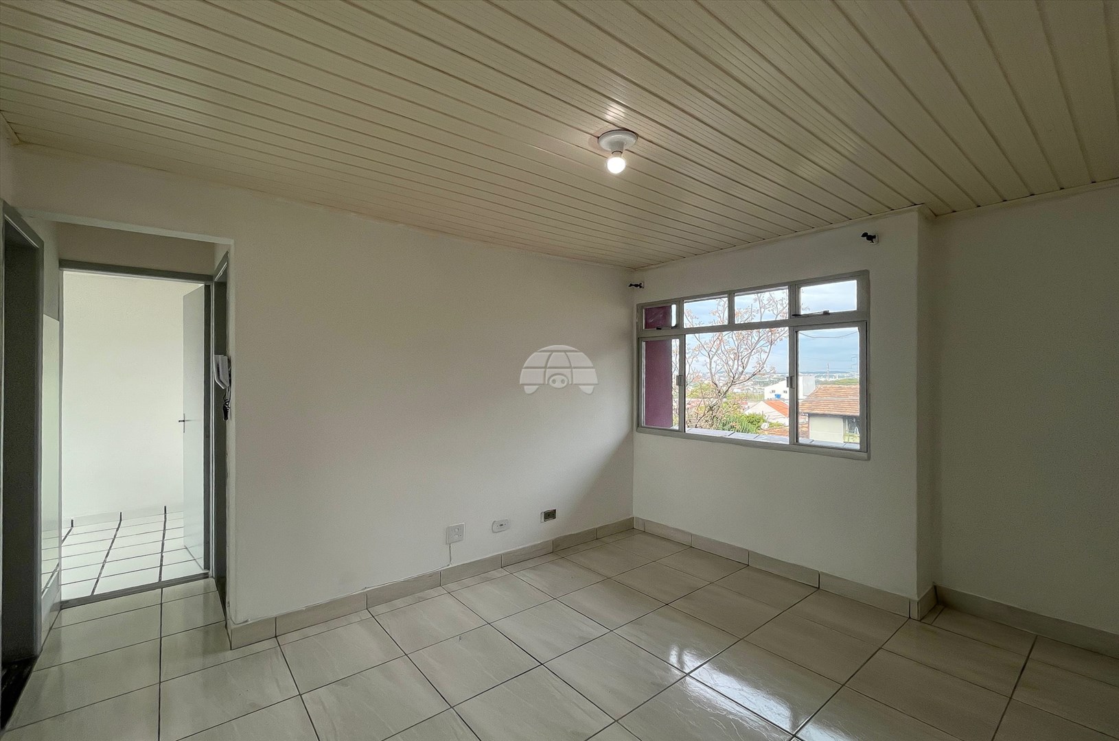 Apartamento para alugar em Cidade Industrial, Curitiba — Outrasul Imobiliária