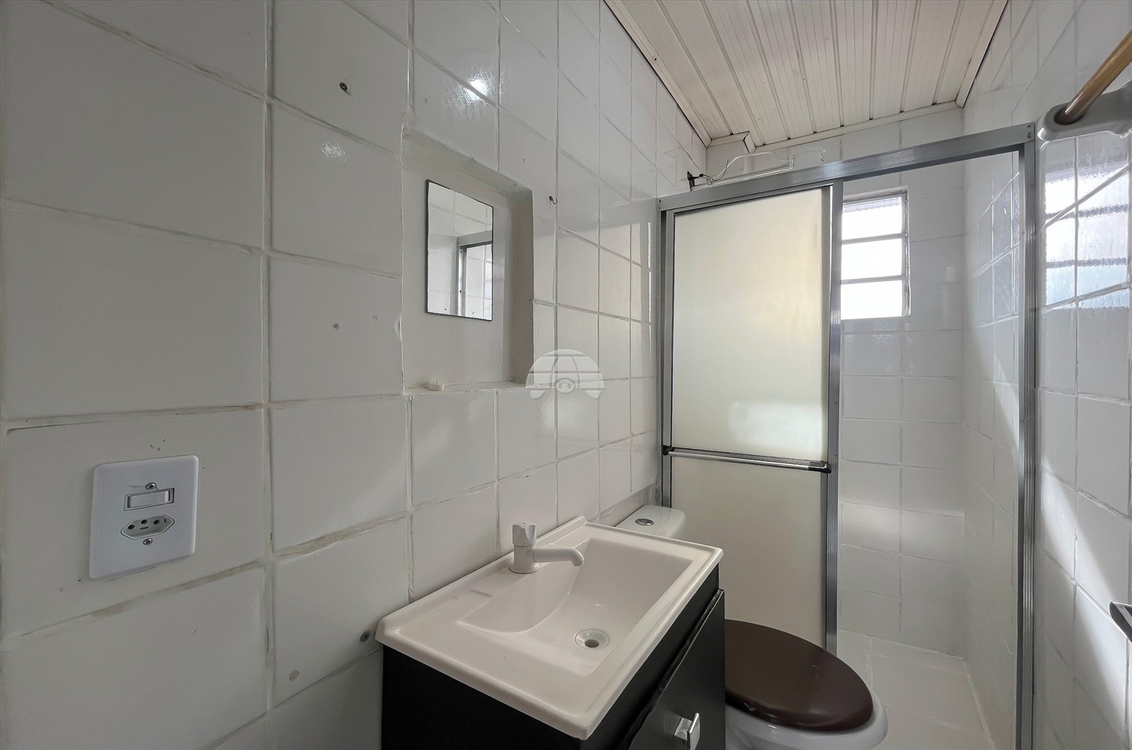 Apartamento para alugar em Cidade Industrial, Curitiba — Outrasul Imobiliária