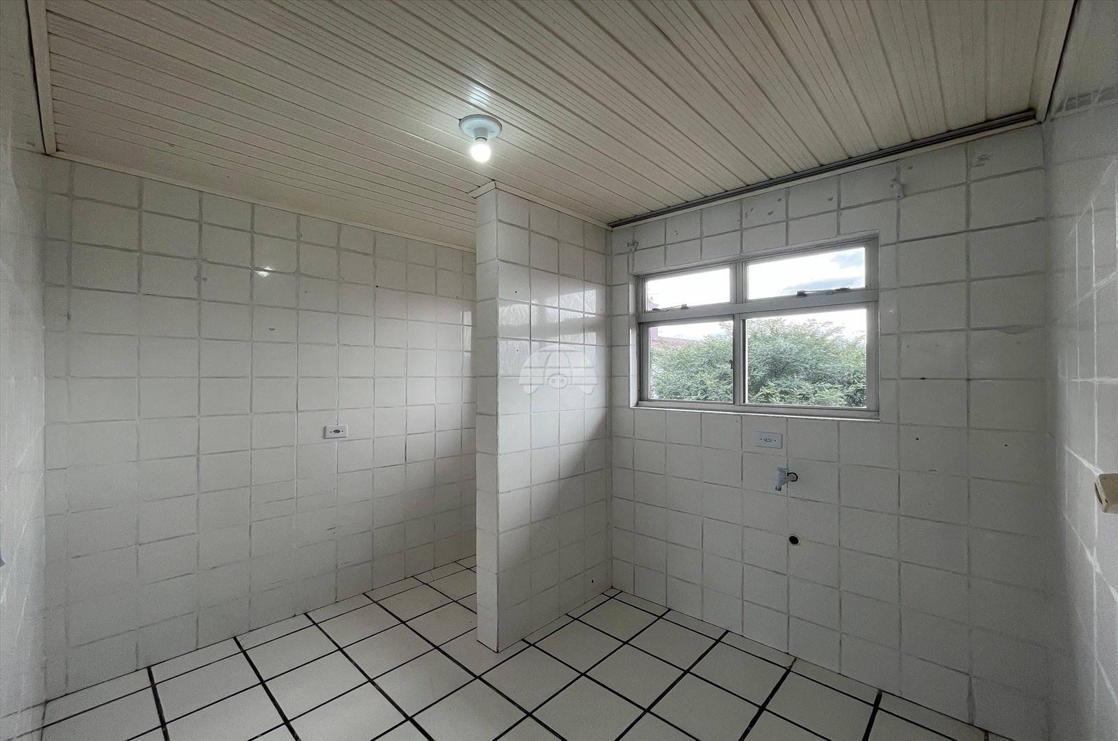 Apartamento para alugar em Cidade Industrial, Curitiba — Outrasul Imobiliária
