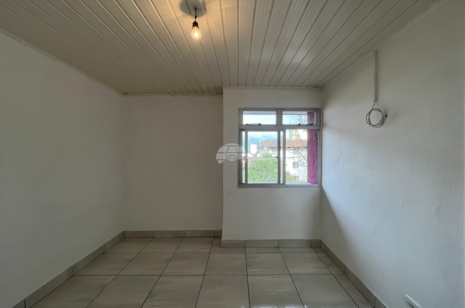 Apartamento para alugar em Cidade Industrial, Curitiba — Outrasul Imobiliária