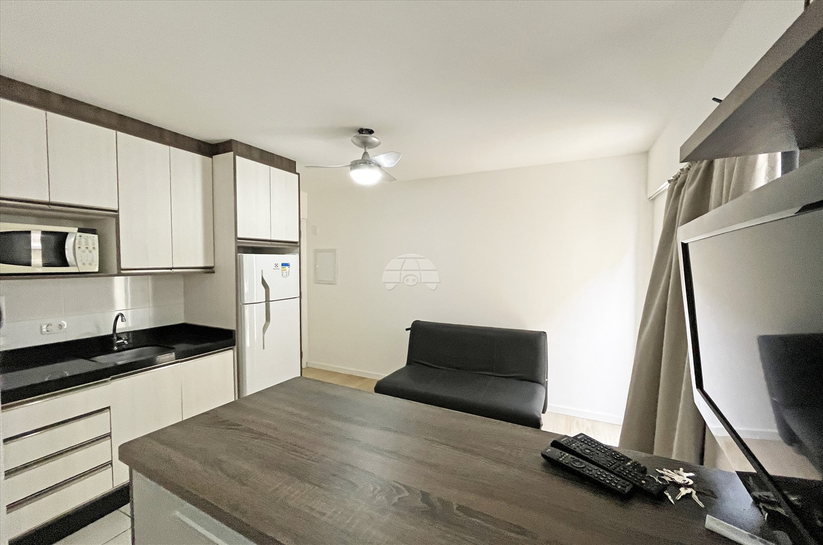 Studio Residencial para Locação no Bairro Centro ref. 107919 (4 / 10)