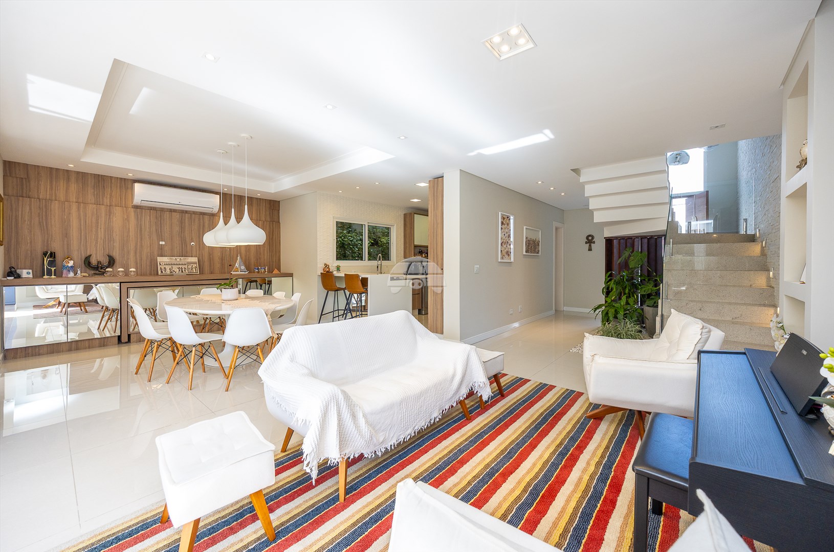 Casa à venda em Uberaba, Curitiba — Portal Chave Fácil