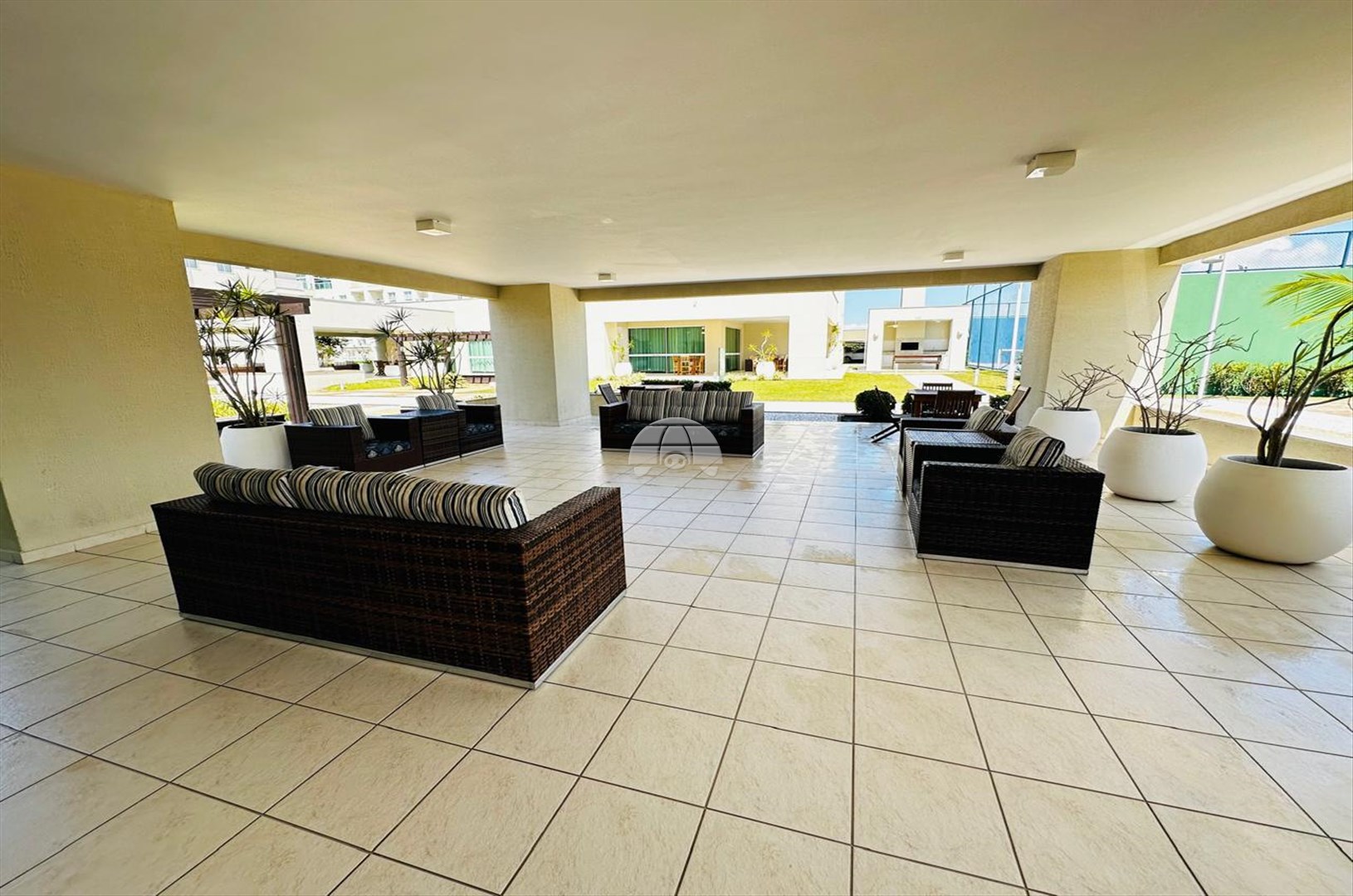 Apartamento à venda em Balneario Flórida, Matinhos — Portal Chave Fácil