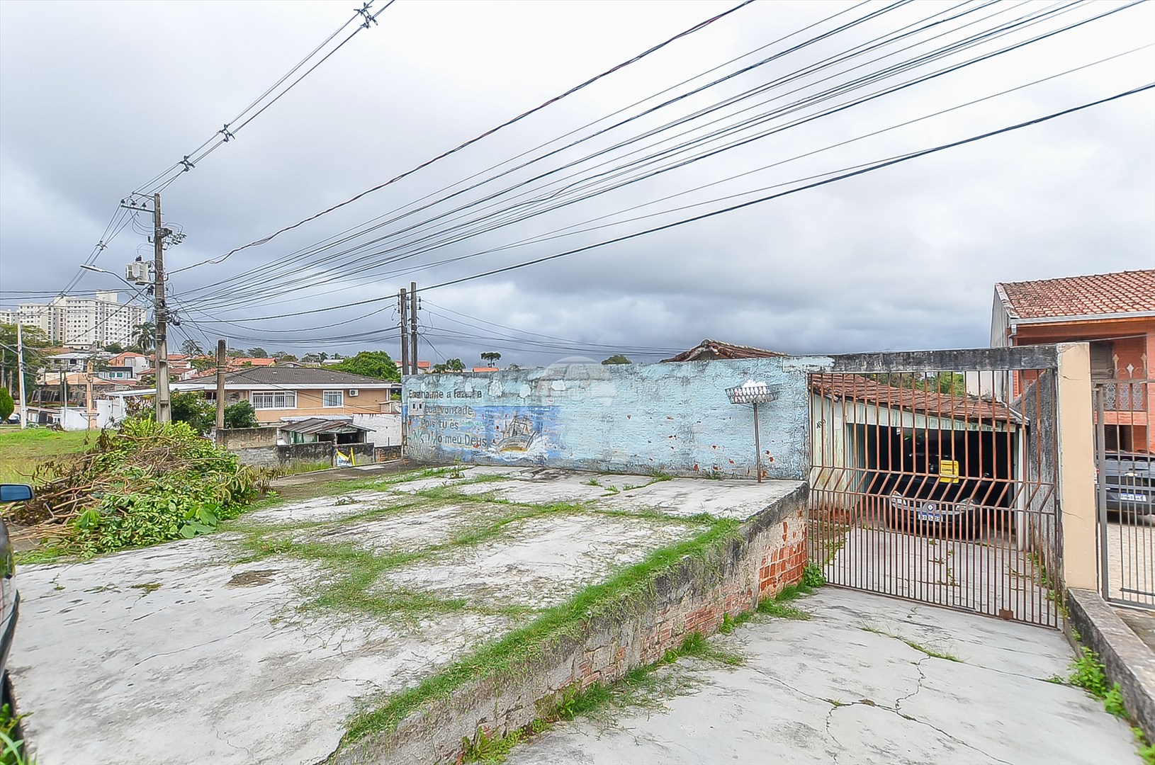 Terreno/Área à venda em Tingui, Curitiba — Portal Chave Fácil